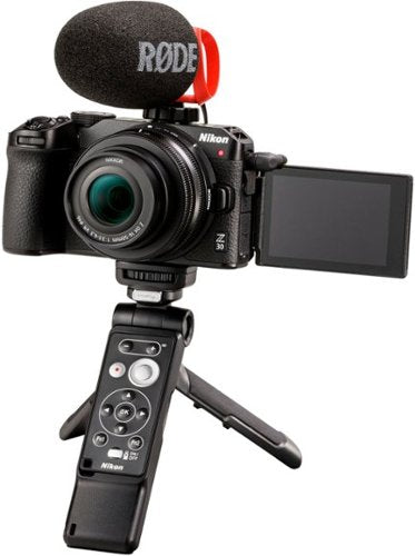 Nikon - Z 30 Creator's Kit Mirrorless Camera with NIKKOR Z DX 16-50mm f/3.5-6.3 VR Lens Bundle - Black