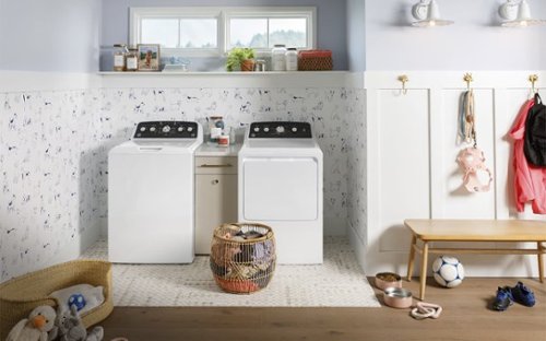GE - 4.5 Cu. Ft. High-Efficiency Top Load Washer with Deep Fill and Cold Plus - White with Matte Black