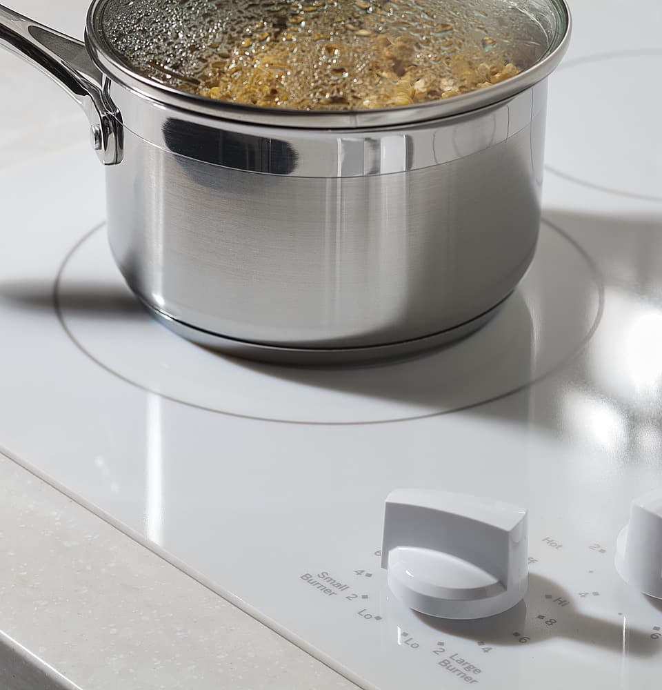 GE - 30" Built-In Electric Cooktop - White