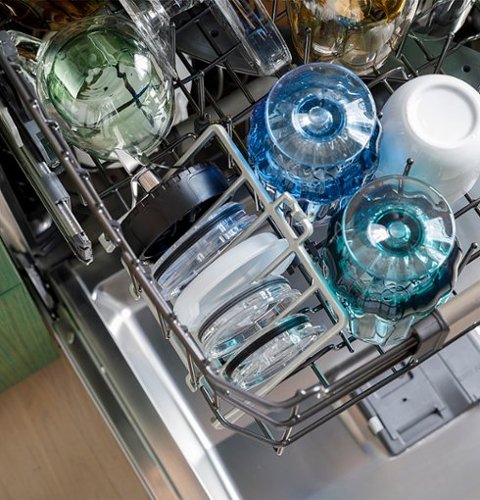 Café - 24" Top Control Smart Built-In Stainless Steel Tub Dishwasher with 3rd Rack, UltraWash and 44 dBA - Stainless Steel