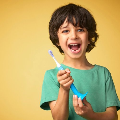 Philips - One for Kids Battery Toothbrush - Gradient Blue Fade