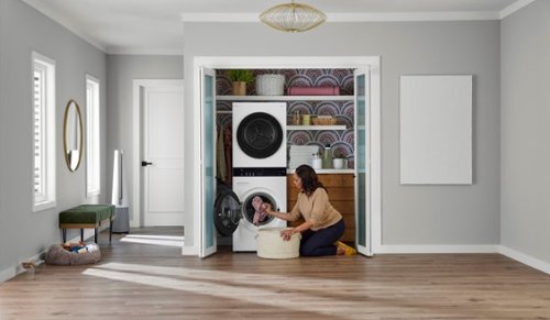 LG - 2.4 Cu. Ft. HE Smart Front Load Washer and 4.2 Cu. Ft. Electric Dryer WashTower wSteam and Ventless Heat Pump Technology - White