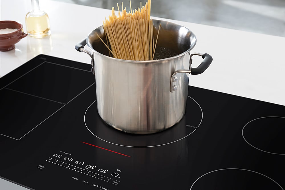 LG - 36-in Wide Built-In Electric Induction Smart Cooktop with 5 Elements and UltraHeat 5.0kW Element - Black Ceramic