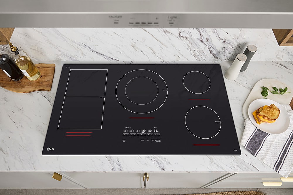 LG - 36-in Wide Built-In Electric Induction Smart Cooktop with 5 Elements and UltraHeat 5.0kW Element - Black Ceramic
