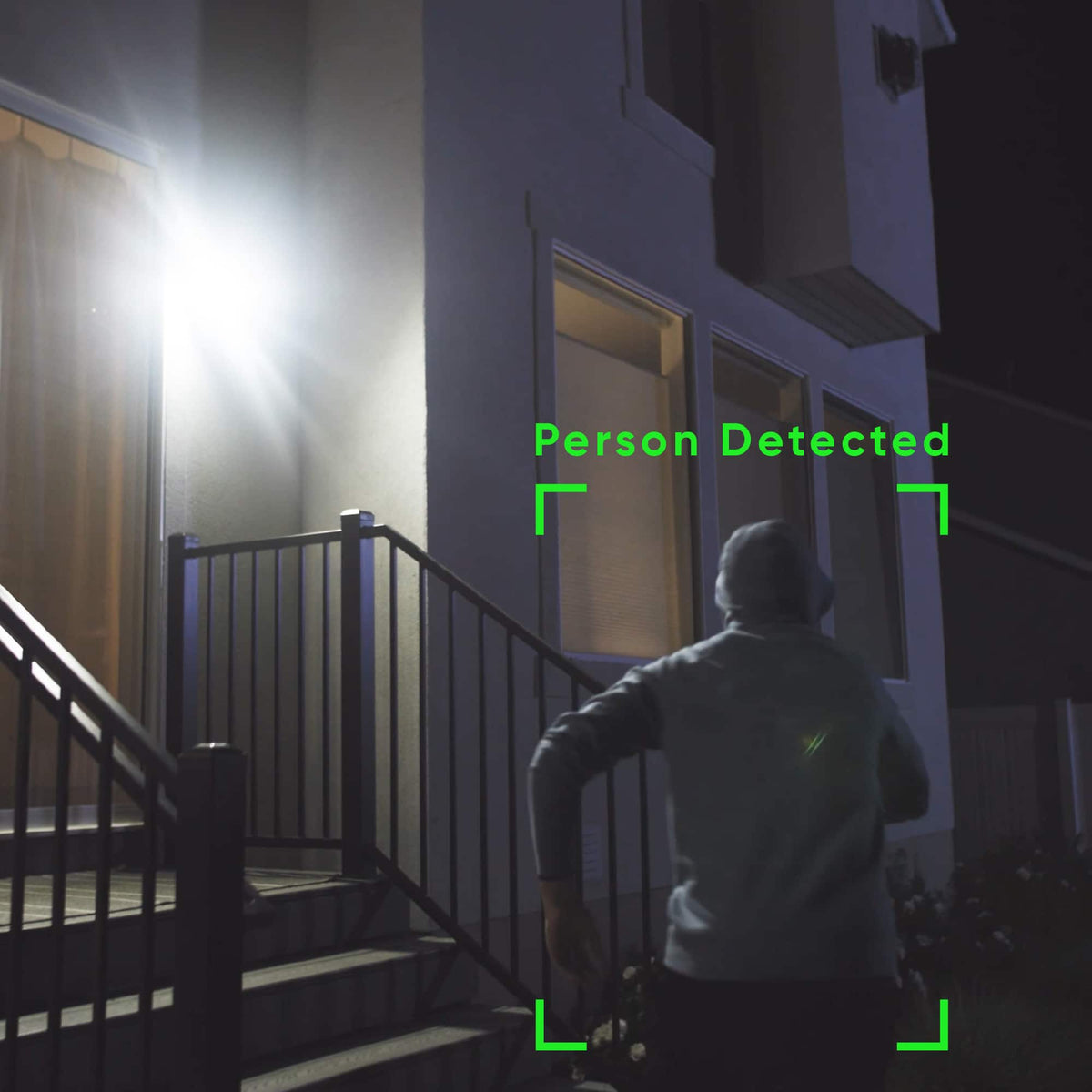 Wyze - Battery Cam Pro 2k HDR Wireless Outdoor/Indoor WiFi Security Camera with Motion Detection and Two-Way Audio - White