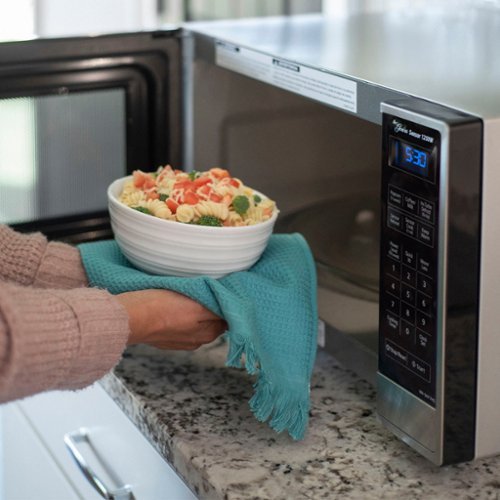 Panasonic - 1.6 Cu. Ft. 1250Watt Countertop Microwave Oven with Cyclonic Inverter Technology - Stainless Steel/silver