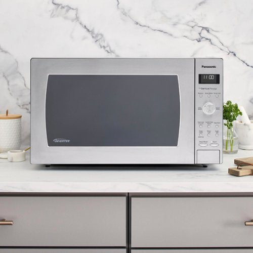Panasonic - 2.2 Cu. Ft. 1250-Watt Countertop Microwave Oven with Inverter Technology - Stainless Steel