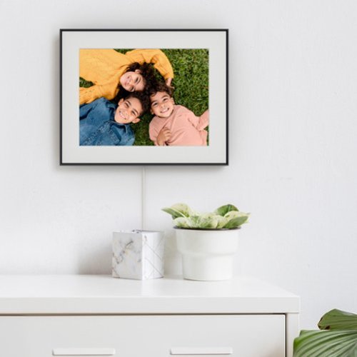 Aura Home - Walden 15" Digital WiFi Frame - Matted Ink