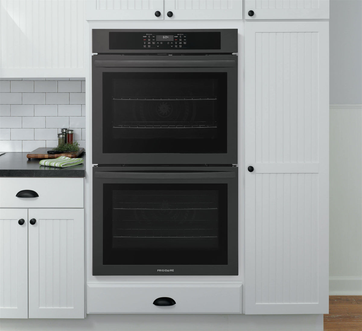Frigidaire - 30" Built-In Double Wall Oven with Convection Bake and Air Fry - Black