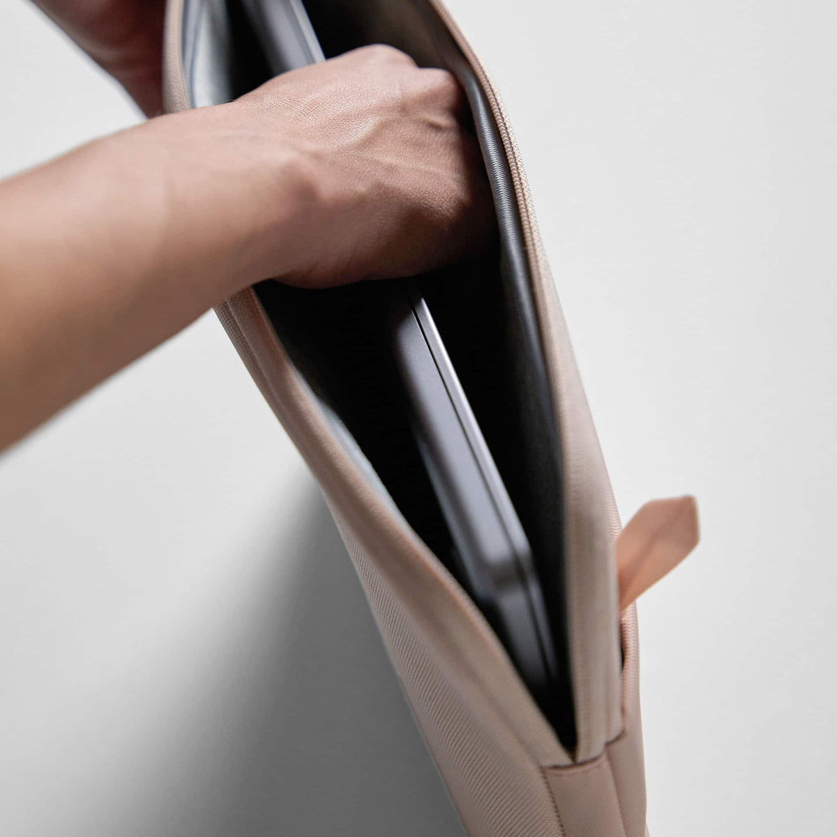 Incase - A.R.C. Sleeve for 14" Laptop - Peach