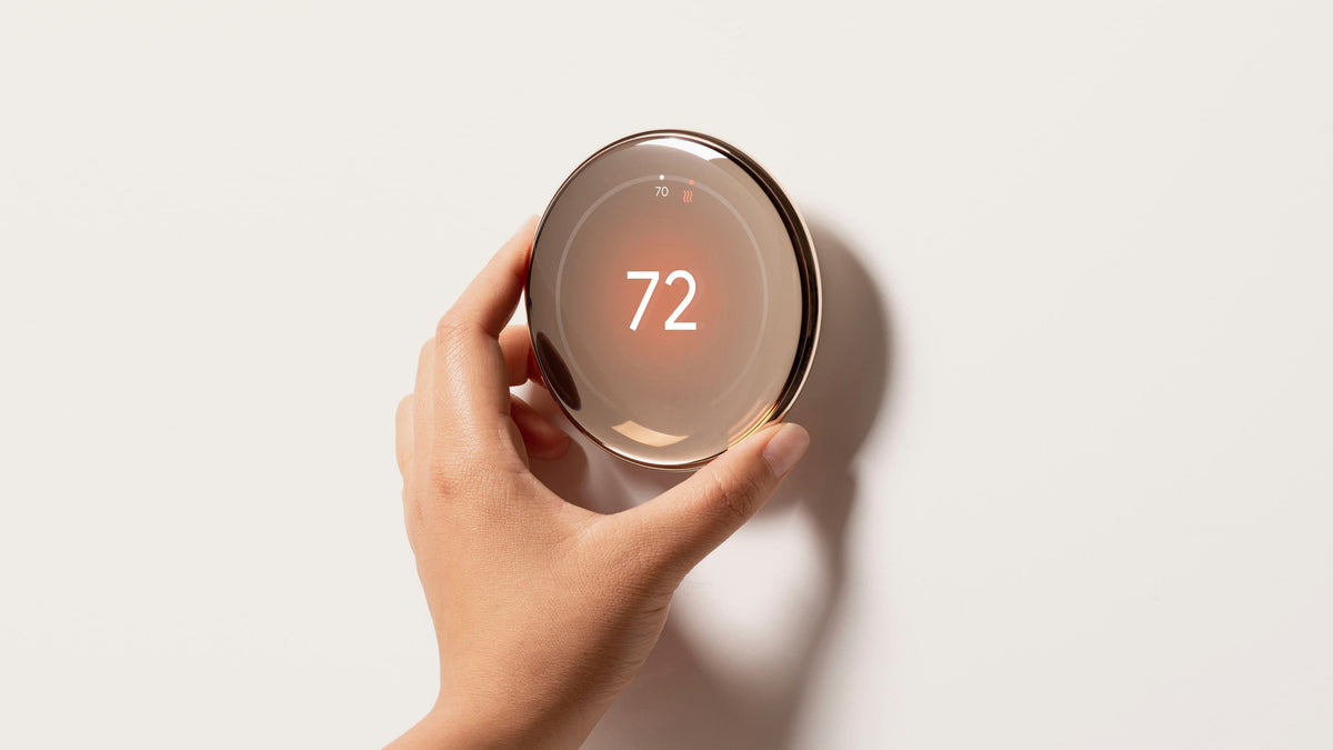 Google - Nest Learning Thermostat (4th gen) with Nest Temperature Sensor (2nd gen) - Polished Gold