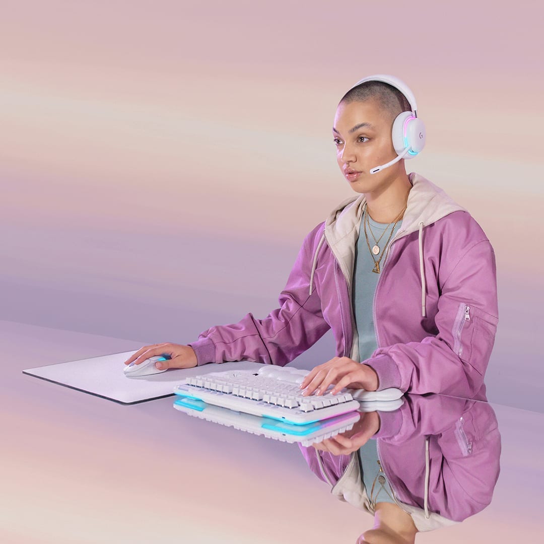 Logitech - G735 Aurora Collection Wireless Over-the-Ear Gaming Headset for Windows, Mobile - White Mist