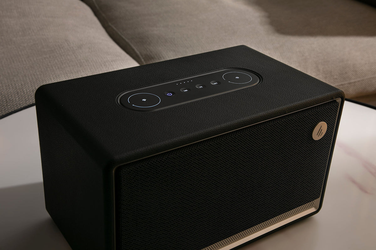 Edifier - ES300 Wireless Speaker - Black