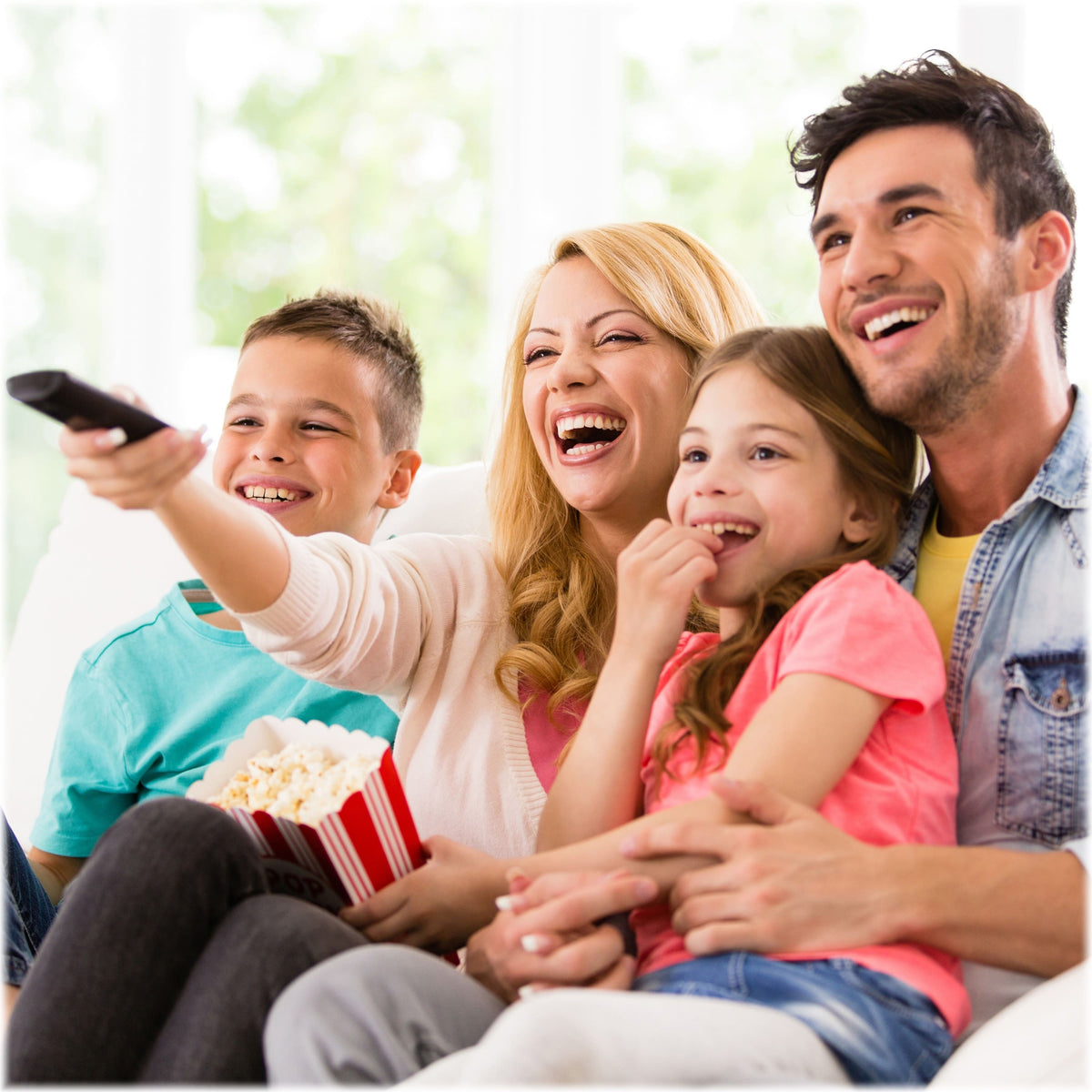 TERK - Rechargeable 4-Device Backlit Universal Remote - Black