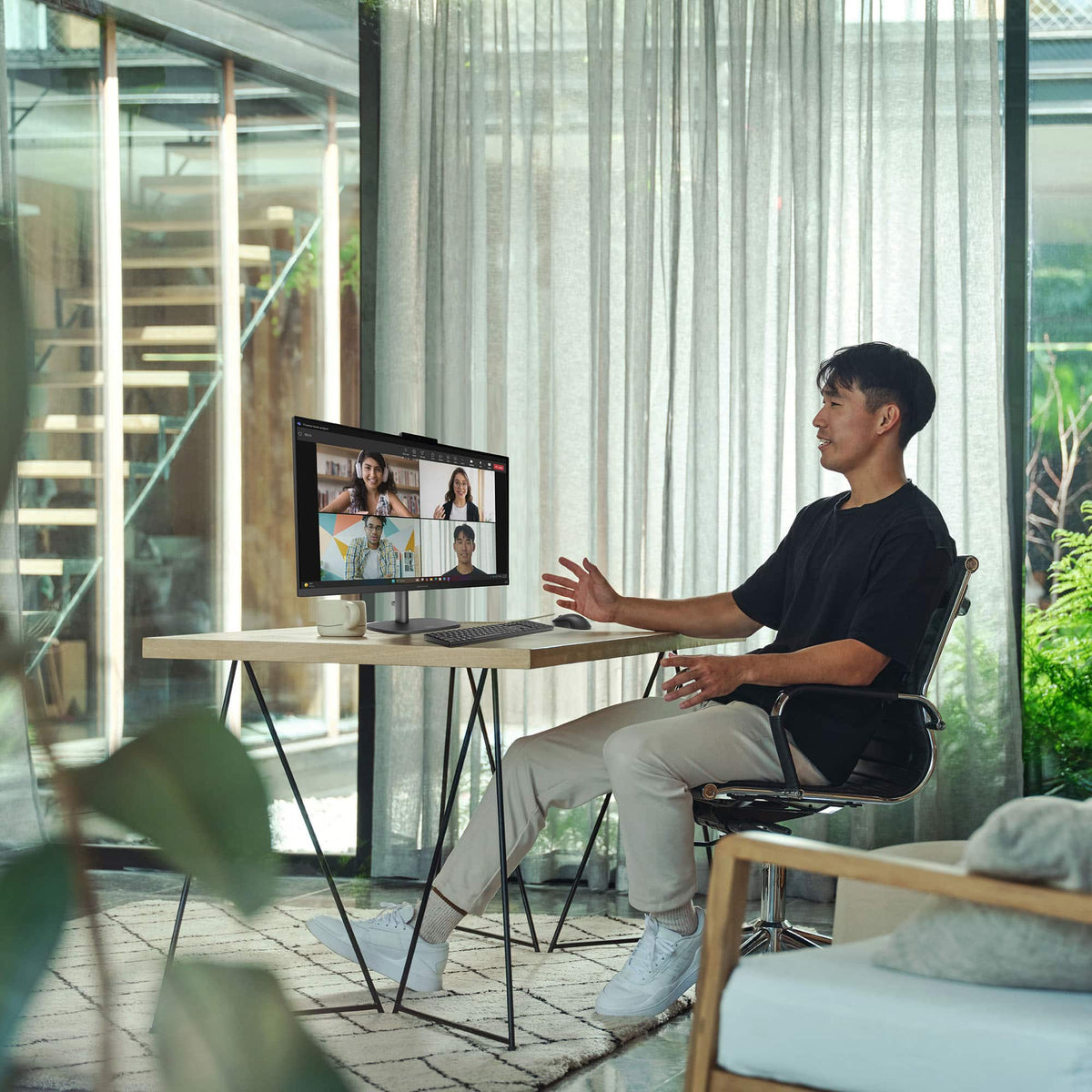 HP - OmniStudio 23.8" Full HD Touchscreen All-in-One w/ Adjustable Height - AMD Ryzen AI 5 - 16GB RAM - 512GB SSD - Copilot+ - Jet Black