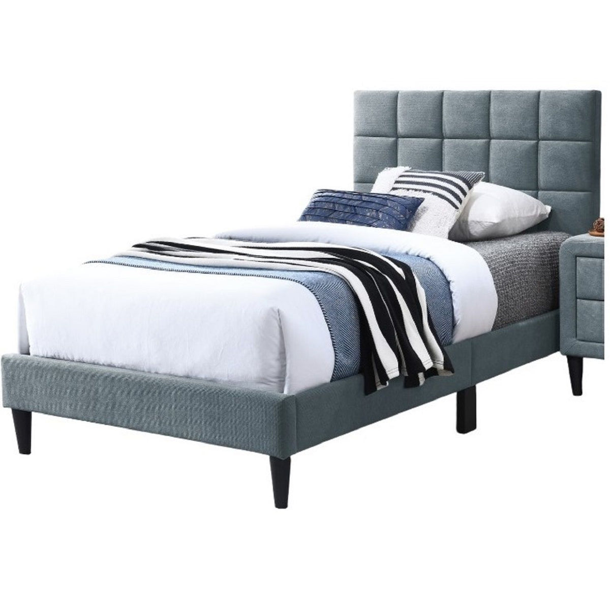 Cama moderna con cabecero ajustable