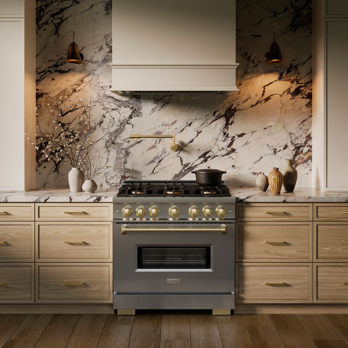 ZLINE - Autograph 36 in. 5.2 cu. ft. Classic Freestanding DuoPro Gas Range with Convection Oven & Champagne Bronze Accents - Stainless Steel