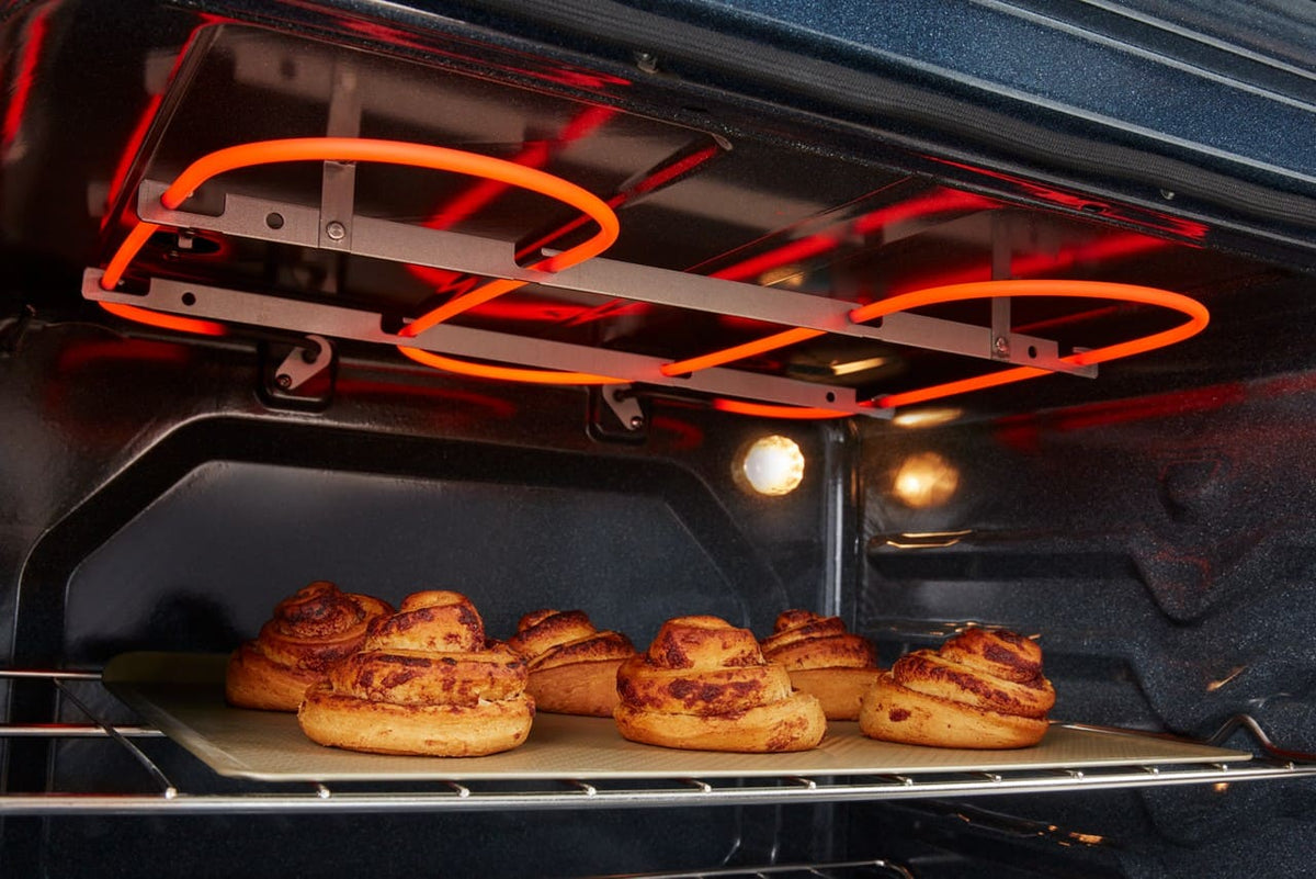 Maytag - 30 in. Wide 5 burners 5.0 cu. ft. Freestanding Gas Range With No Preheat Air Fry and Air Baking - Stainless Steel