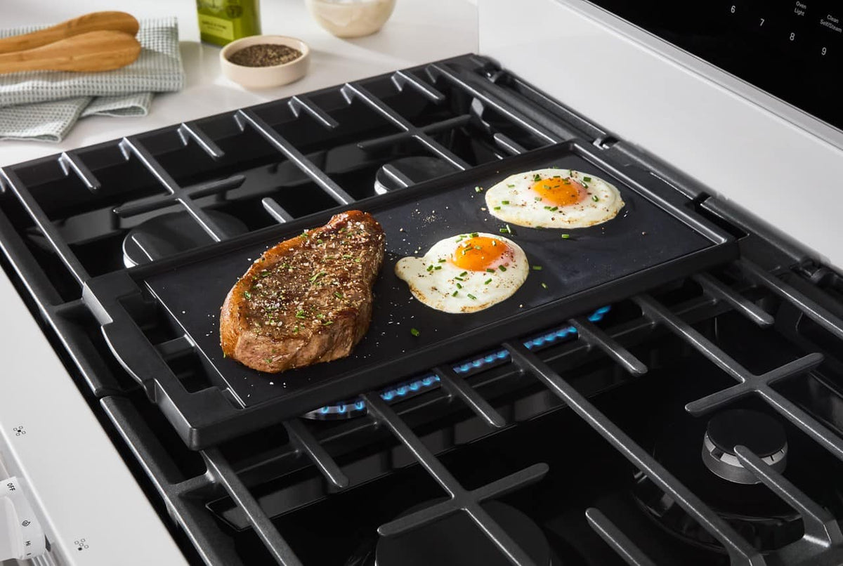 Whirlpool - 30 in. Wide 5 burners 5.0 cu. ft. Smart Freestanding Gas Range with Air Cook Technology, No Preheat Air Fry, Steam Clean - White