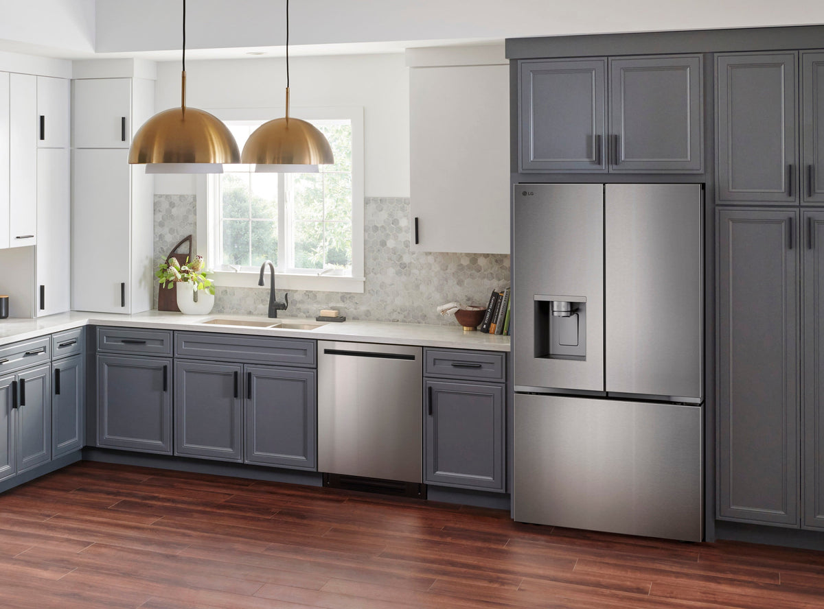 LG - 36-in Wide Counter-Depth MAX 23.7 Cu. Ft. 3-Door Smart French Door Refrigerator with Zero Clearance Hinge System - PrintProof Stainless Steel Look