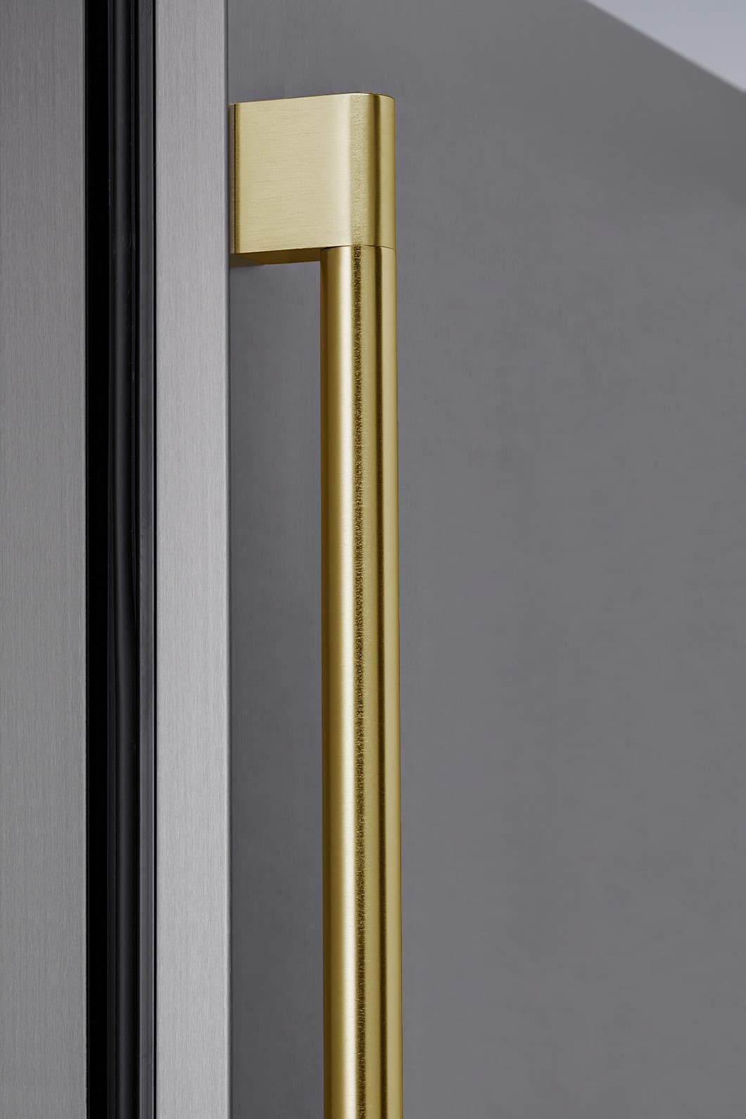 Presrv Pro Handle Accessory for Zephyr Presrv Coolers, Kegerators, and Refrigerators - Gold