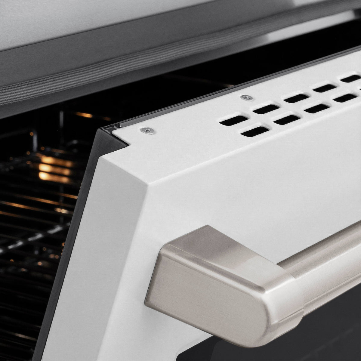 ZLINE - 24 in. Wide 3 Elements 3.2 cu. ft. Paramount Freestanding Induction Range with Electric Oven with Door - White Matte