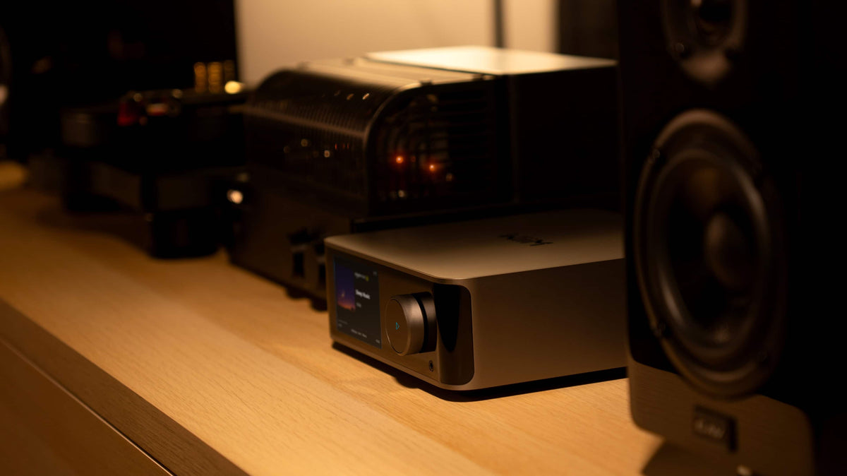 WiiM - Ultra Digital Music Hub - Space Gray