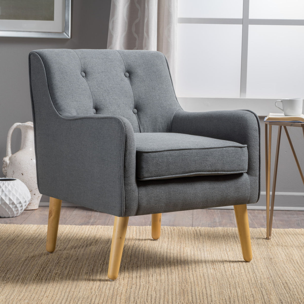 Modern Arm Chair With Tufted Back And Wooden Legs