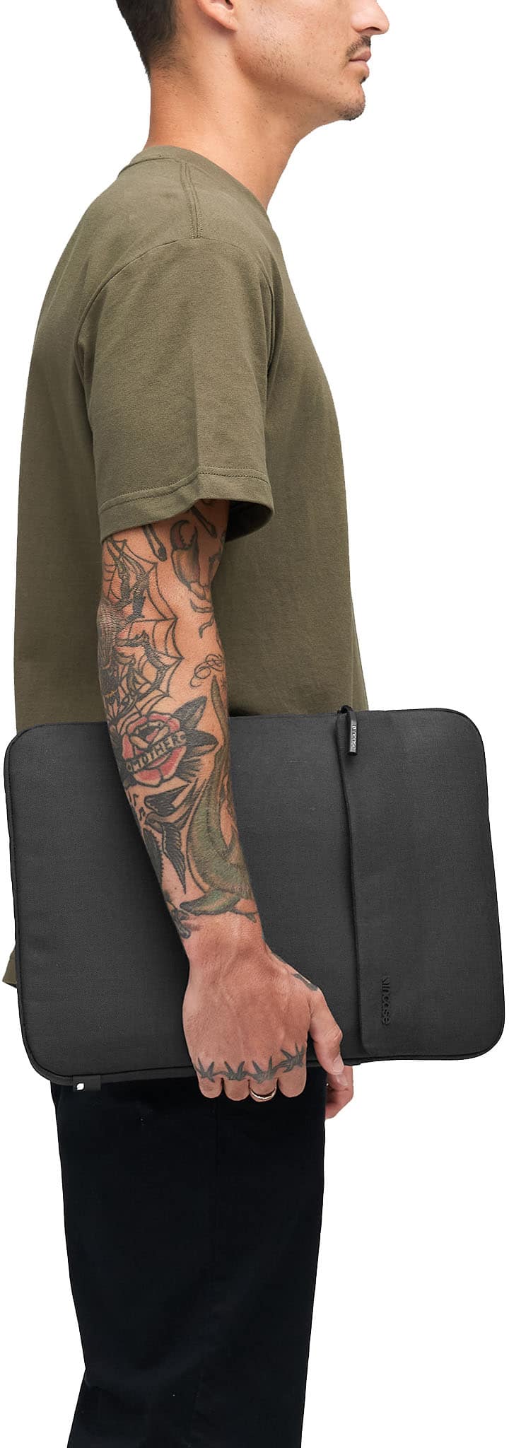 Incase - Crosstown Sleeve for 16" Laptop - Black