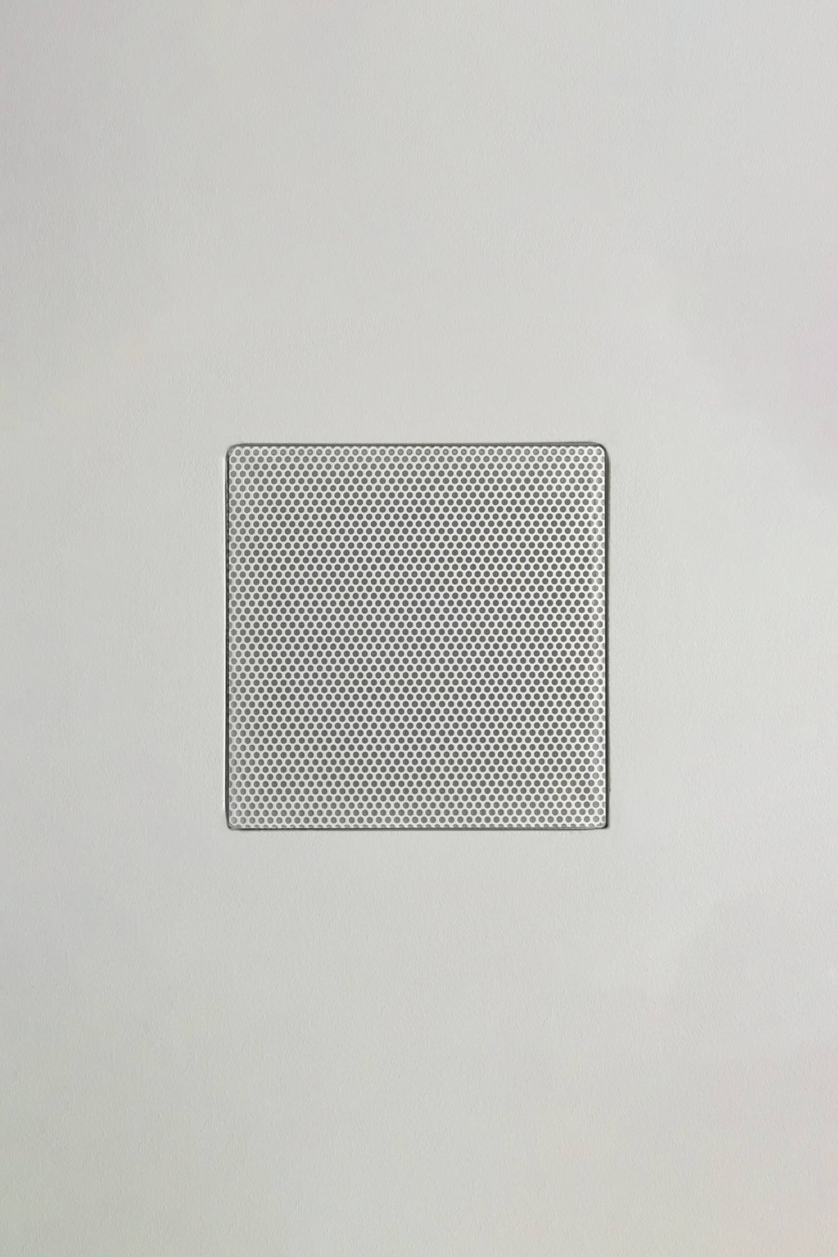 MartinLogan - Variable Aperture System 4” Full-Range 2-Way In-Ceiling Speaker with Dual 5.5” Woofers and a 2” High-Output Driver - Paintable White