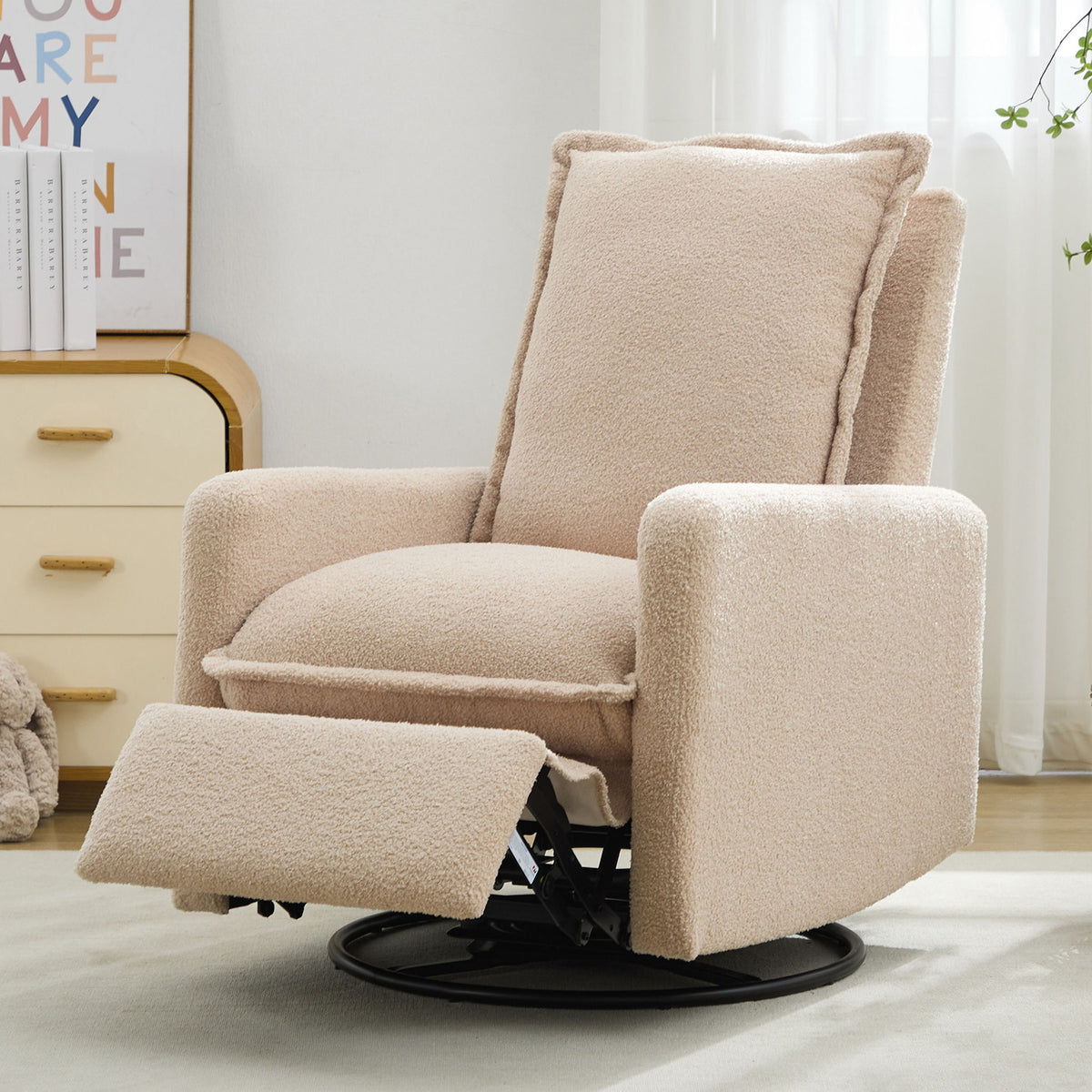 Mecedora reclinable giratoria y deslizante