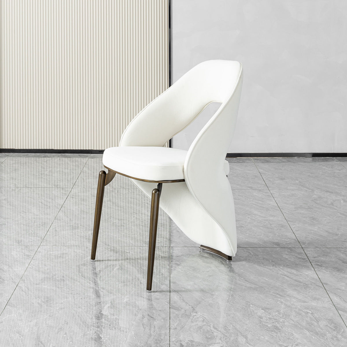 Silla de comedor con diseño de respaldo abierto y tapizado - Blanco antiguo