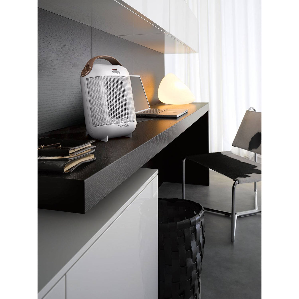 De'Longhi - Capsule 1500W Compact Ceramic Heater - White