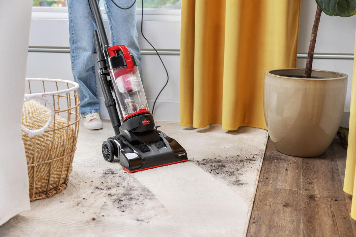 BISSELL - CleanView Compact Upright Vacuum - Black/Red