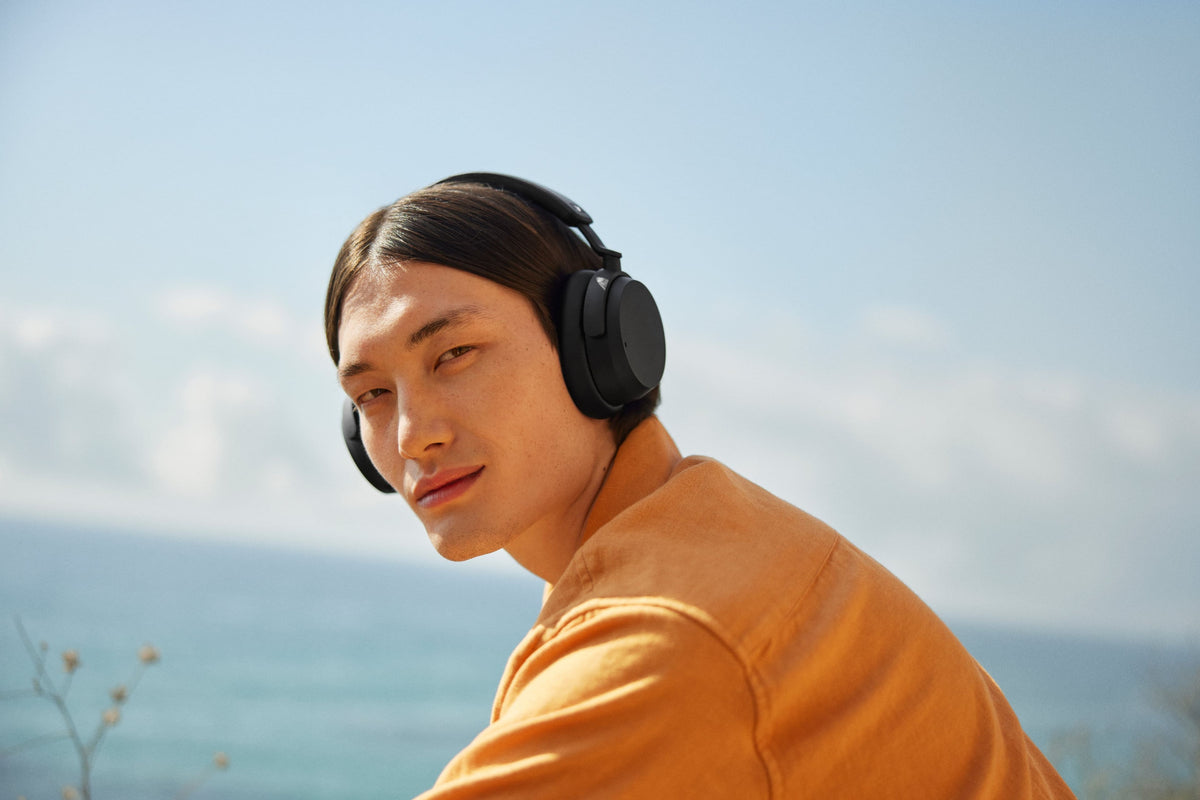 Sennheiser - ACCENTUM Wireless Bluetooth Around-the-ear Headphones – Hybrid Noise Cancelling (ANC), All-Day Comfort - Black