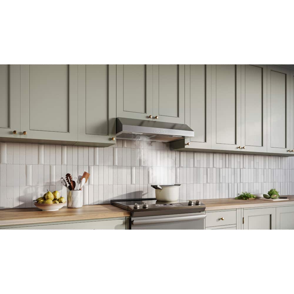 Broan - 30 inches - Convertible - Under cabinet Range Hood - Black