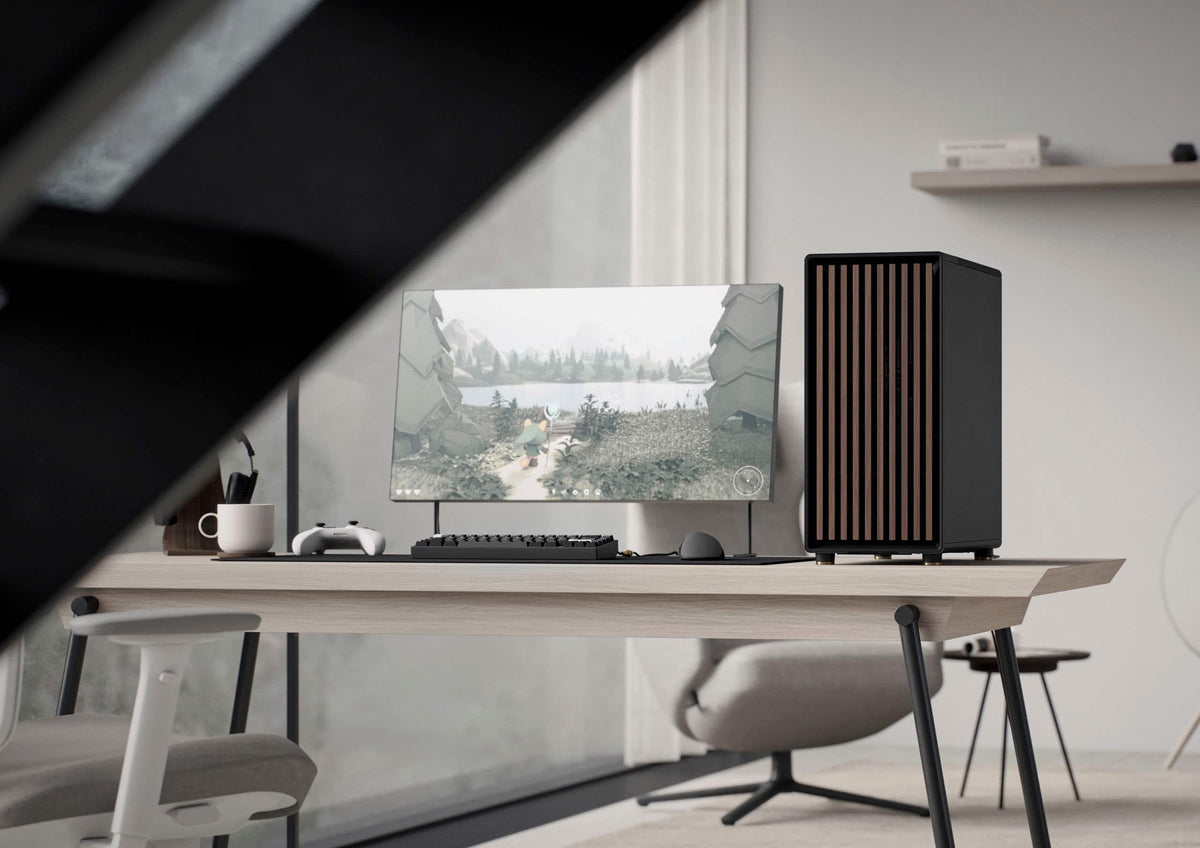 Fractal Design - North Charcoal Black with Walnut Front and Mesh Side Panel Mid-Tower PC Case - Black