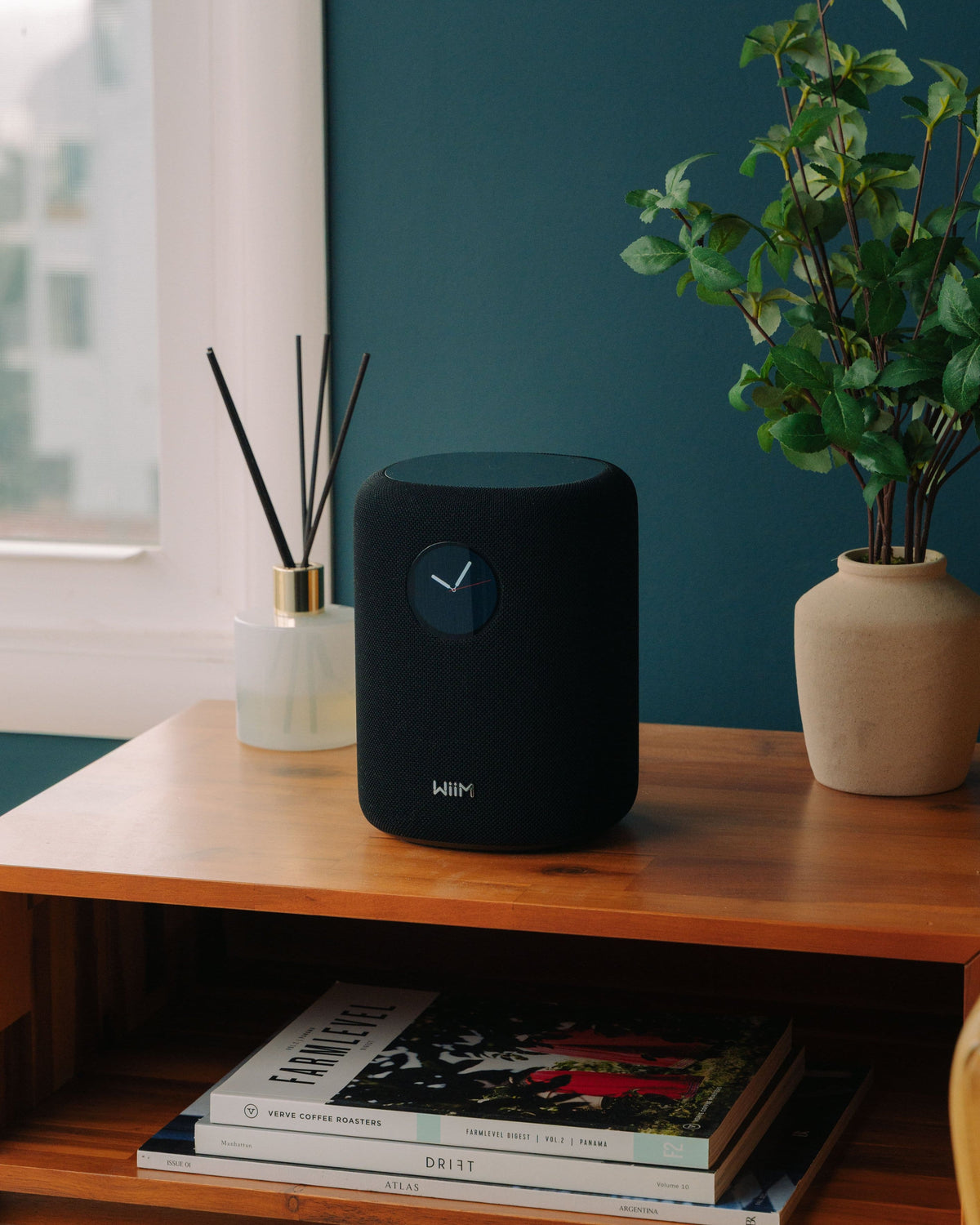 WiiM - Sound Smart Speaker w/ 1.8″ Touch Display, Hi‑Res 24‑bit/192 kHz, AI RoomFit - Black