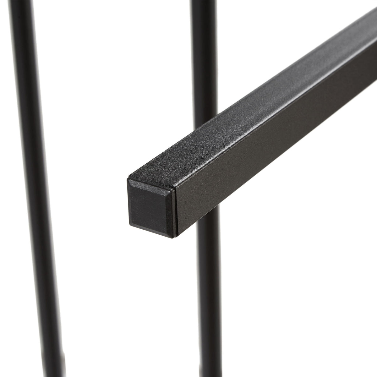 Estructura de cama de plataforma metálica con cabecera y pie de cama de madera con forro USB, luces LED, no necesita somier, gran almacenamiento debajo de la cama