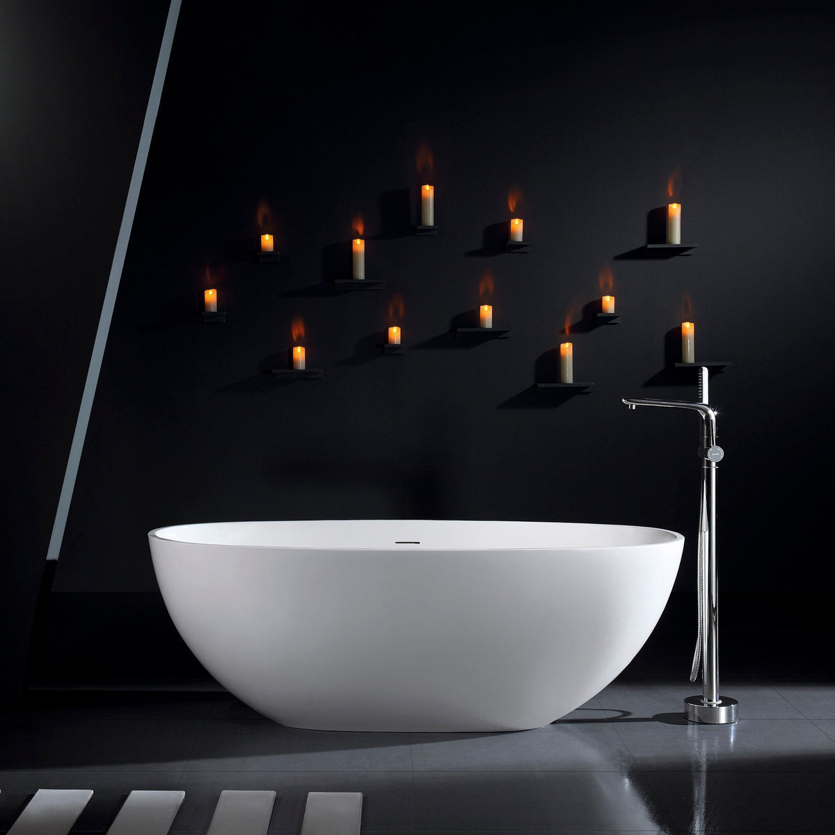 Bañera exenta de superficie sólida para baño de 165 cm - Blanca mate