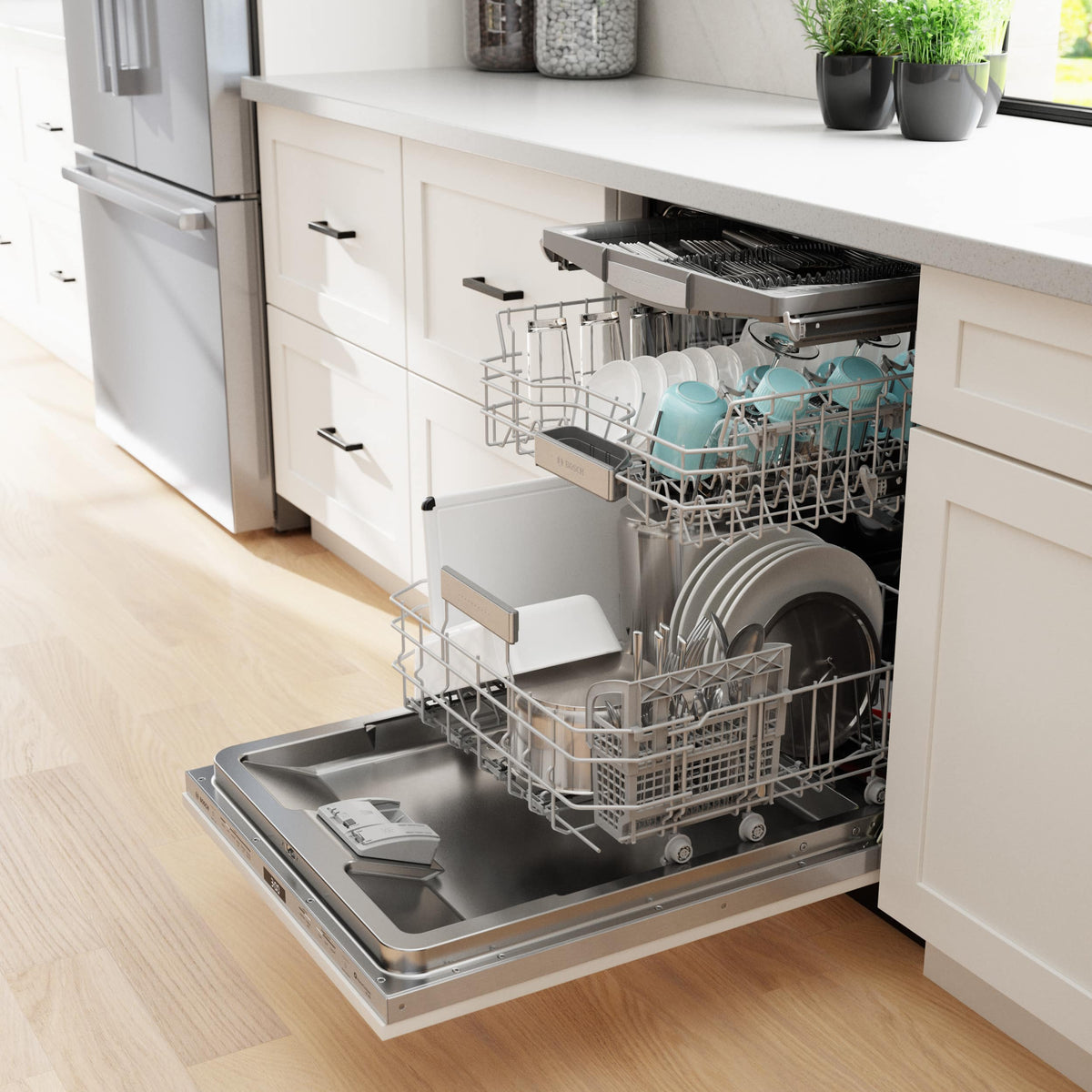 Bosch - Benchmark Series 24" Top Control Smart Built-In Stainless Steel Tub Dishwasher with 3rd Rack and RackMatic, 39 dBA - Custom Panel Ready