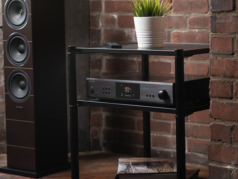 Rotel - S14 Integrated Amplified Streamer - Black