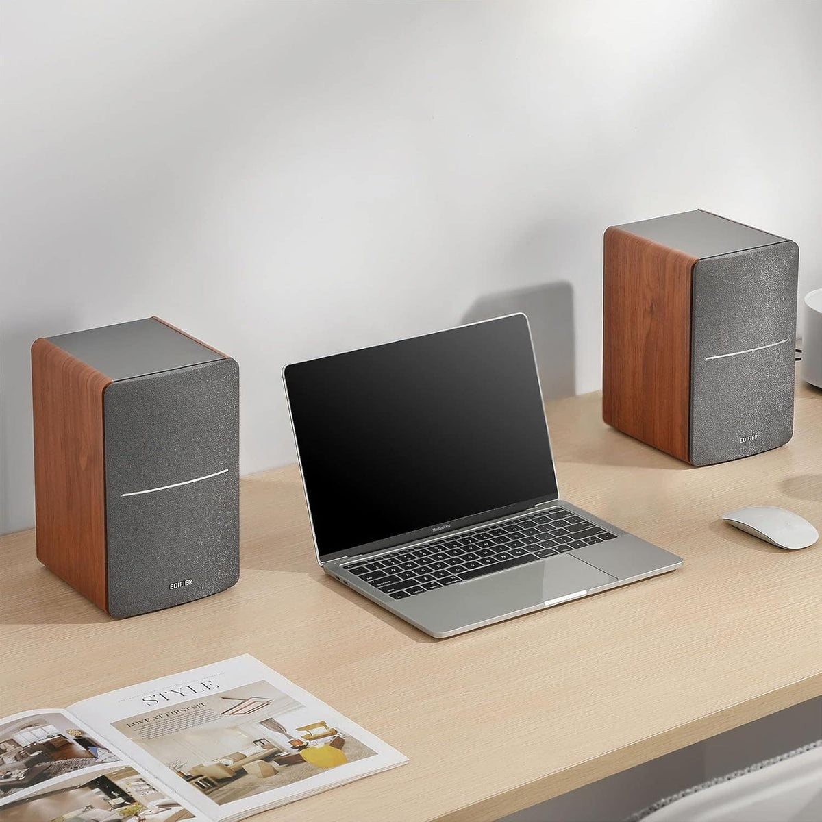 Edifier - R1280T Powered Bookshelf Speakers/Computer Speakers/Studio Monitor Speakers, 2.0 Active Near Field Monitors 42 Watts RMS - Brown