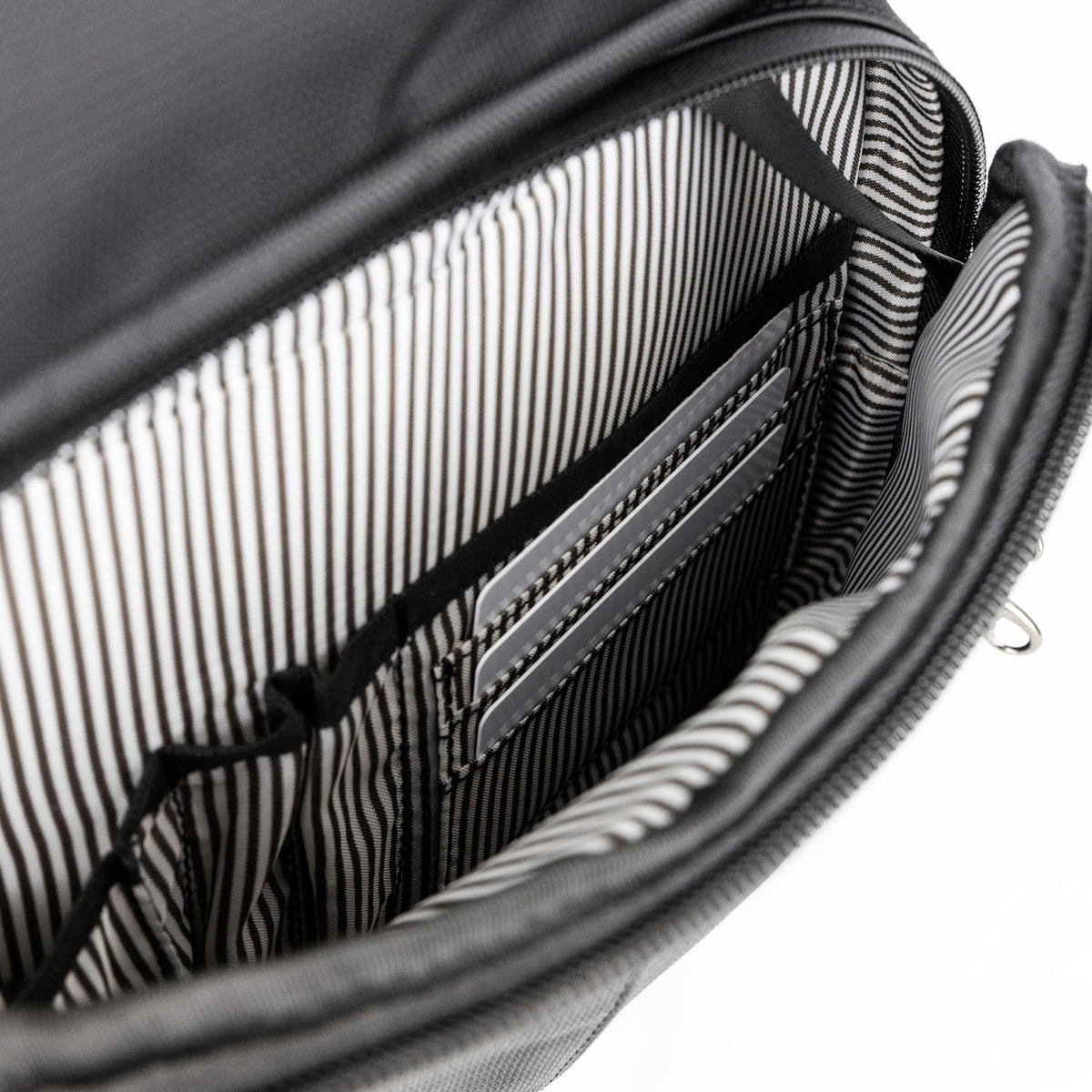 PKG - Aurora Metro 36L Backpack - District Black