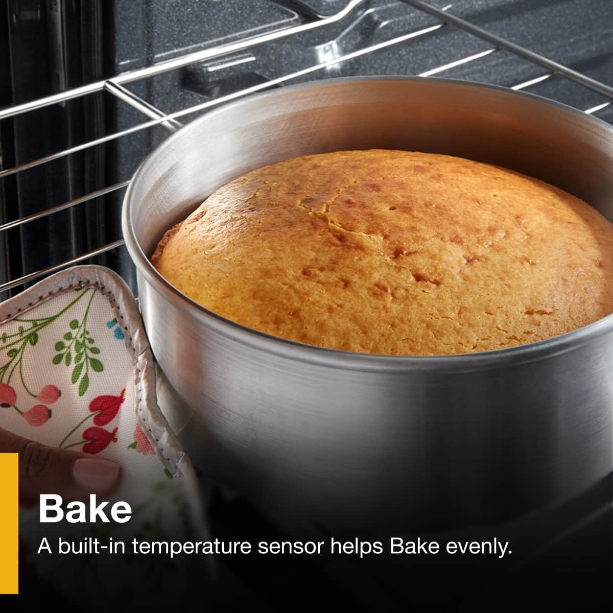 Whirlpool - 30 in. Wide 5 elements 5.3 cu. ft. Freestanding Electric Range with Cooktop Flexibility - Stainless Steel
