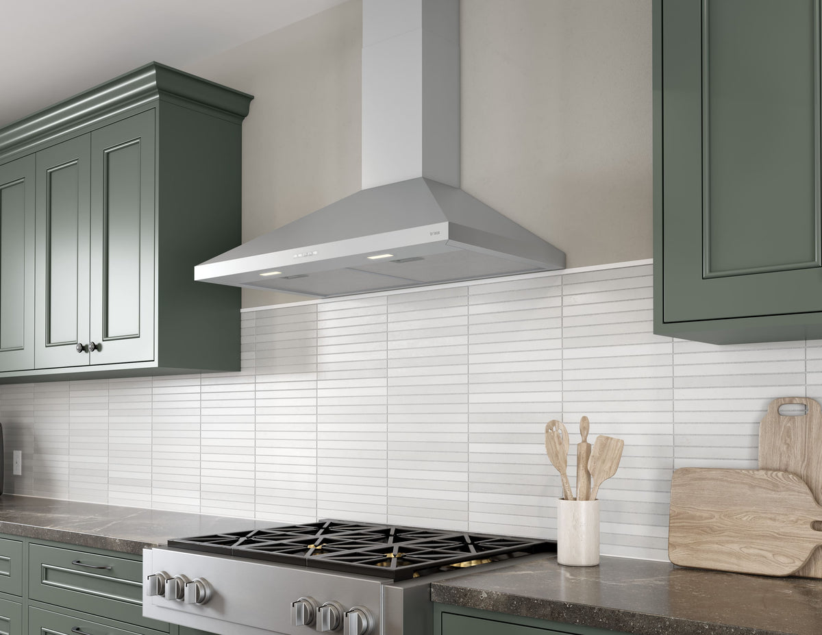 Zephyr Brisas - 36 inches - Convertible - Wall Range Hood - Stainless Steel/Glass