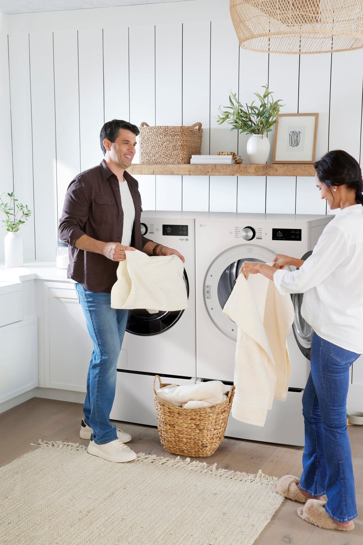 LG - 5.0 Cu. Ft. High-Efficiency Stackable Smart Front Load Washer with Steam and TurboWash 360° - Alpine White