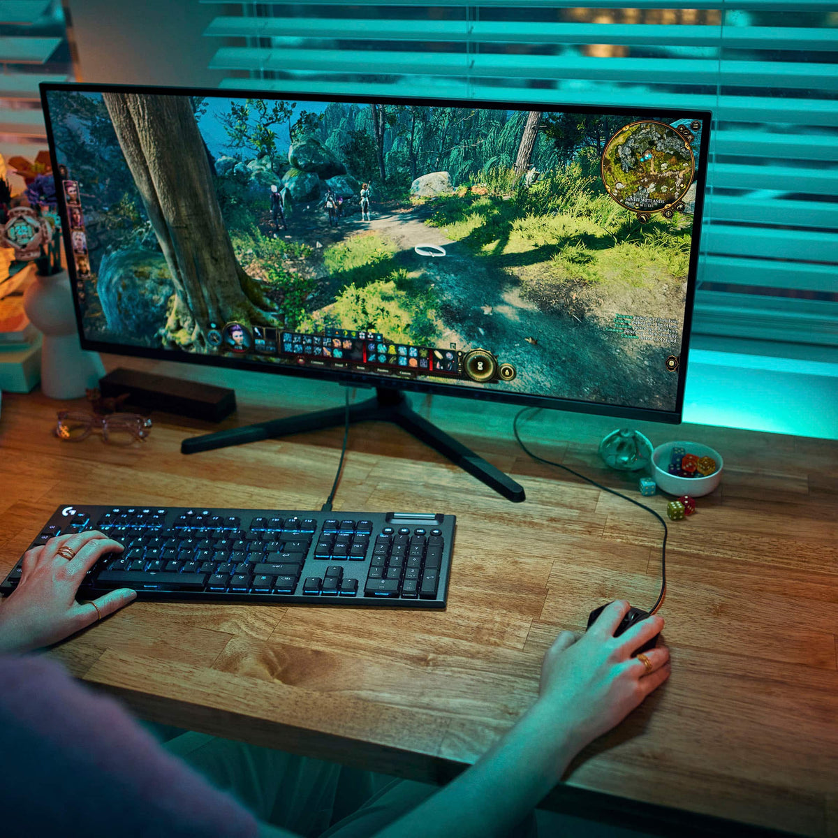 Logitech - G915 X Full-size Corded Mechanical GL Red Linear Switch Gaming Keyboard for PC/Mac with RGB Backlighting - Black