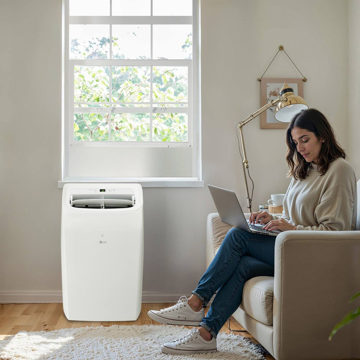 LG - 450 Sq. Ft. 10,200 BTU DOE Smart Portable Air Conditioner with Supplemental Heater - White