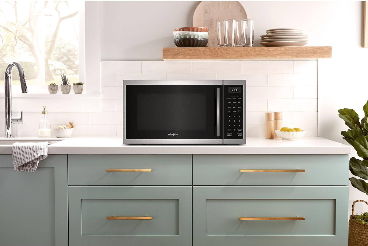 Whirlpool - 1.0 cu. ft. All-In-One Multifunctional Countertop Microwave With Air Fry - 900 watt - Stainless Steel